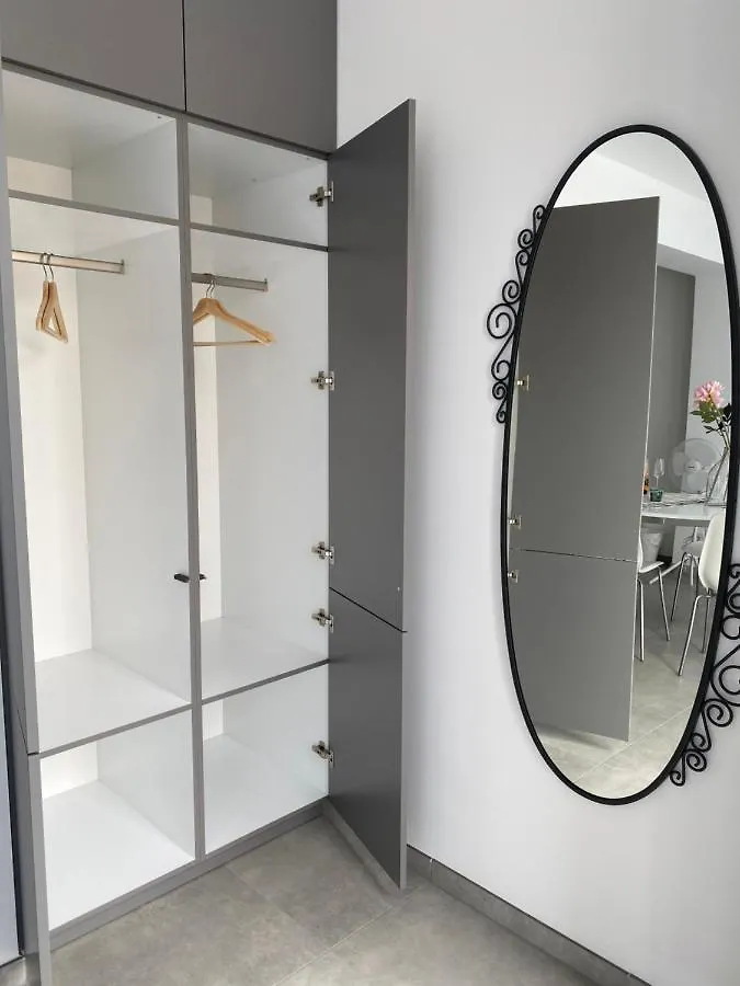 Spanien Flair Mitten In Koln 3 Apartment Cologne